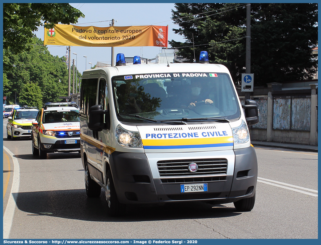 -
Protezione Civile
Provincia di Padova
Fiat Ducato III serie
Parole chiave: PC;P.C.;Protezione;Civile;Padova;Fiat;Ducato;X250