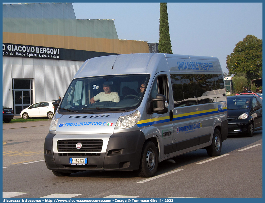 -
Protezione Civile
Corpo Volontari Protezione Civile Silvi ODV
Fiat Ducato III serie restyling
Parole chiave: P.C.;PC;Protezione;Civile;Corpo;Volontari;Silvi;Fiat;Ducato