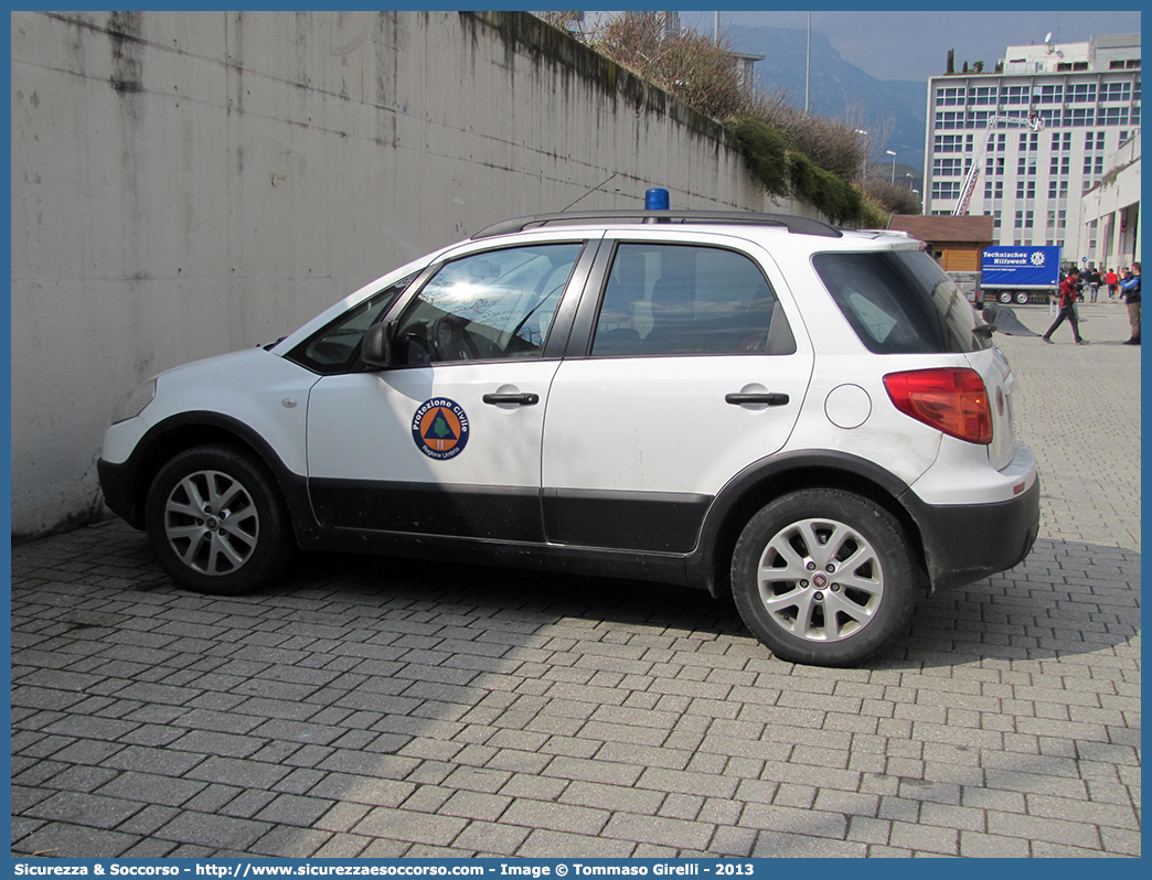 -
Protezione Civile
Regione Umbria
Fiat Sedici II serie
Parole chiave: PC;P.C.;Protezione;Civile;Regione;Umbria;Fiat;Sedici