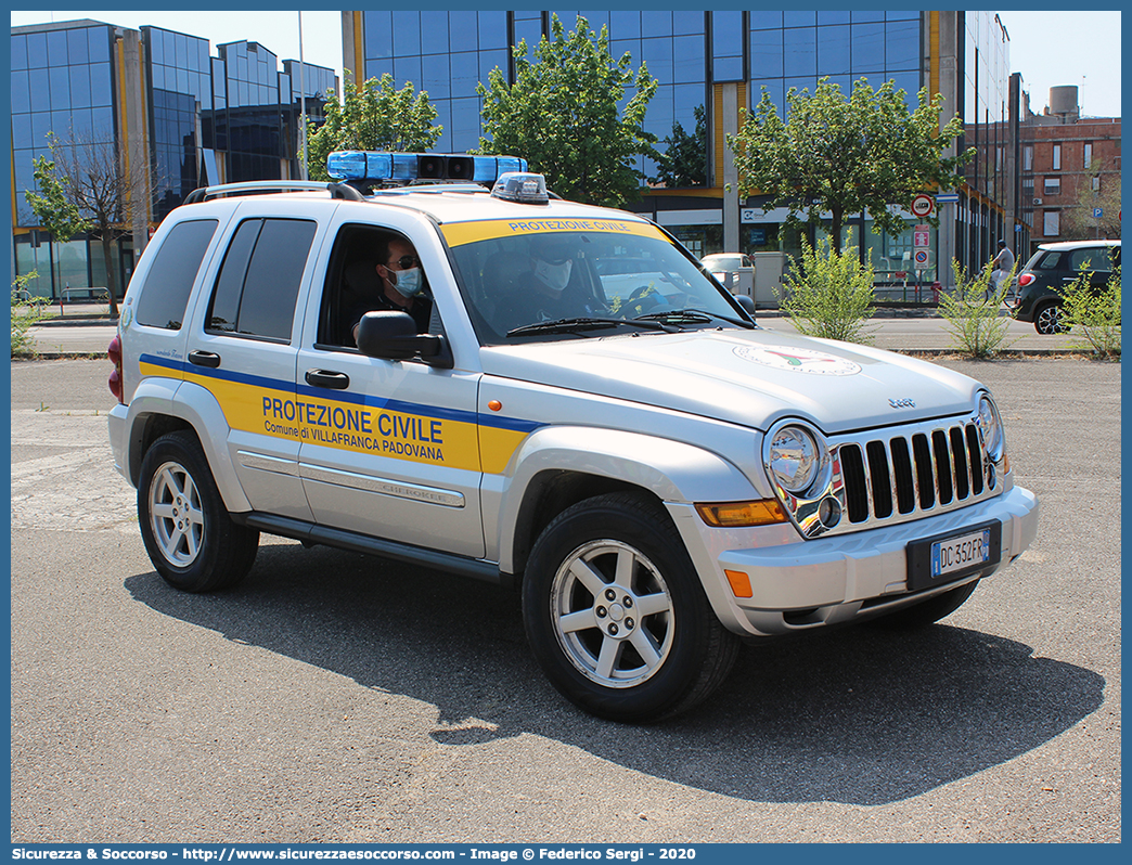 -
Protezione Civile
Comune di Villafranca Padovana
Jeep Cherokee III serie
Parole chiave: PC;P.C.;Protezione Civile;Villafranca Padovana;Jeep;Cherokee