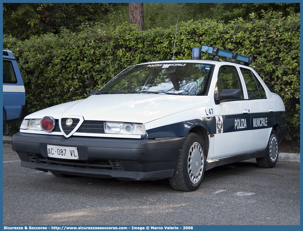 -
Polizia Municipale
Comune di Roma
Alfa Romeo 155
Parole chiave: PL;P.L.;PM;P.M.;Polizia;Locale;Municipale;Roma;Capitale;Alfa Romeo;155