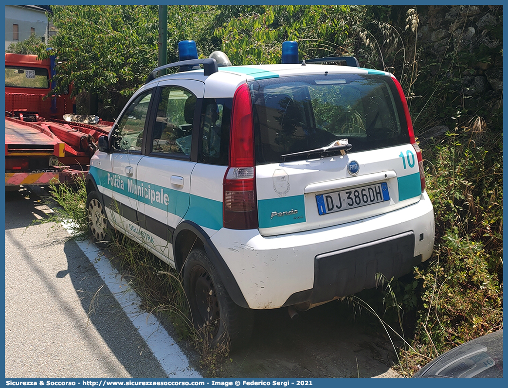 -
Polizia Municipale
Unione dei Comuni d'Ogliastra
Fiat Nuova Panda 4x4 I serie restyling
Parole chiave: PM;P.M.;PL;P.L.;Polizia;Municipale;Locale;Lanusei;Cardedu;Elini;Loceri;Barisardo;Ilbono;Fiat;Nuova;Panda;4x4