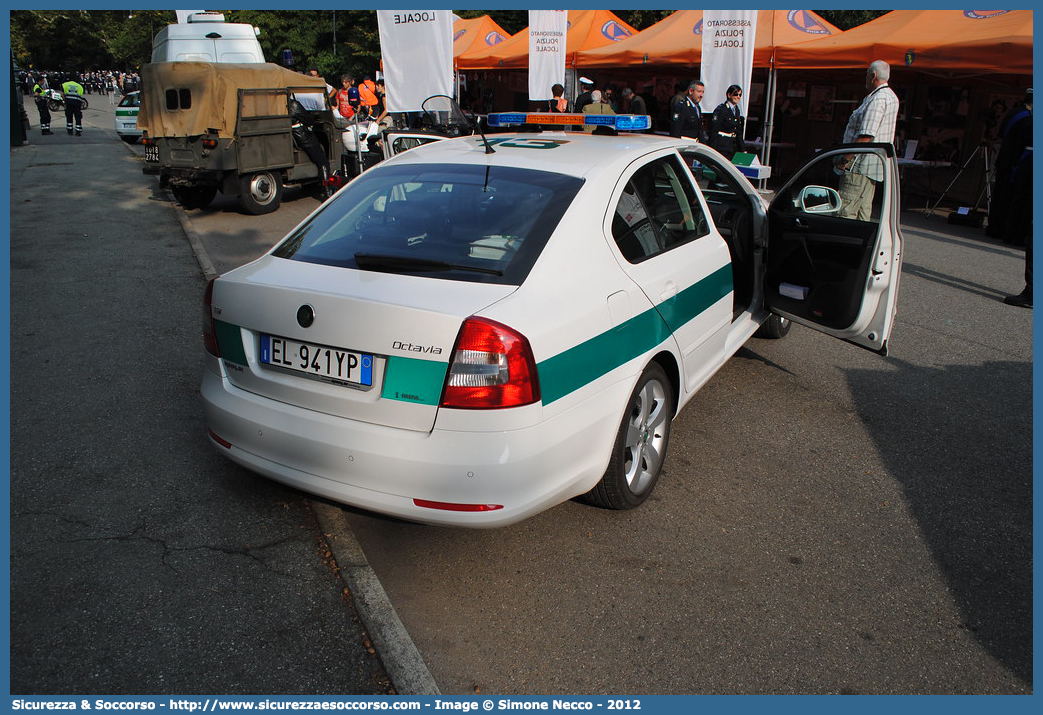 13
Polizia Locale
Comune di Rivoli
Skoda Octavia III serie
Parole chiave: PM;P.M.;PL;P.L.;Polizia;Municipale;Locale;Rivoli;Skoda;Octavia