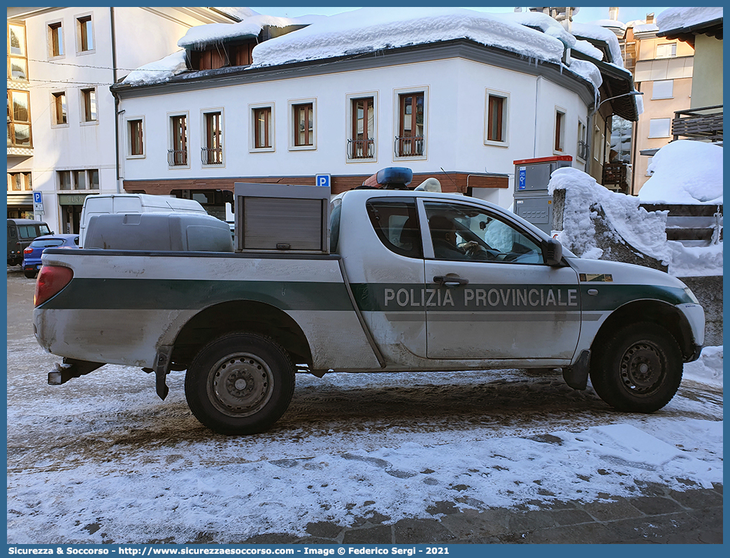 Polizia Locale YA076AD
Polizia Provinciale
Provincia di Belluno
Mitsubishi L200 IV serie
Allestitore Bertazzoni S.r.l.
Parole chiave: PL;P.L.;Polizia;Locale;Provinciale;Belluno;Mitsubishi;L200;Bertazzoni