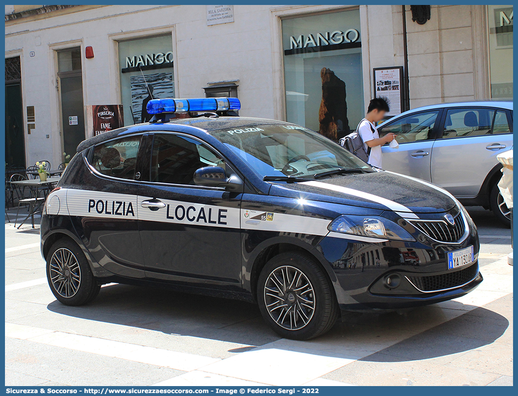 Polizia Locale YA130AR
Polizia Locale
Comune di Padova
Lancia Ypsilon Hybrid III serie
Parole chiave: PL;P.L.;PM;P.M.;Polizia;Locale;Municipale;Padova;Lancia;Ypsilon