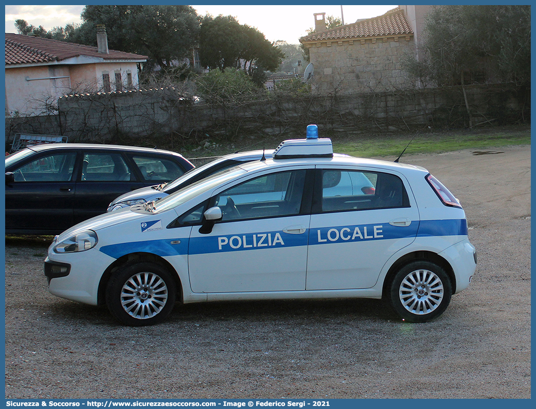 Polizia Locale YA203AE
Polizia Municipale
Comune di Arzachena
Fiat Punto Evo
Parole chiave: PL;P.L.;PM;P.M.;Polizia;Locale;Municipale;Arzachena;Fiat;Punto;Evo