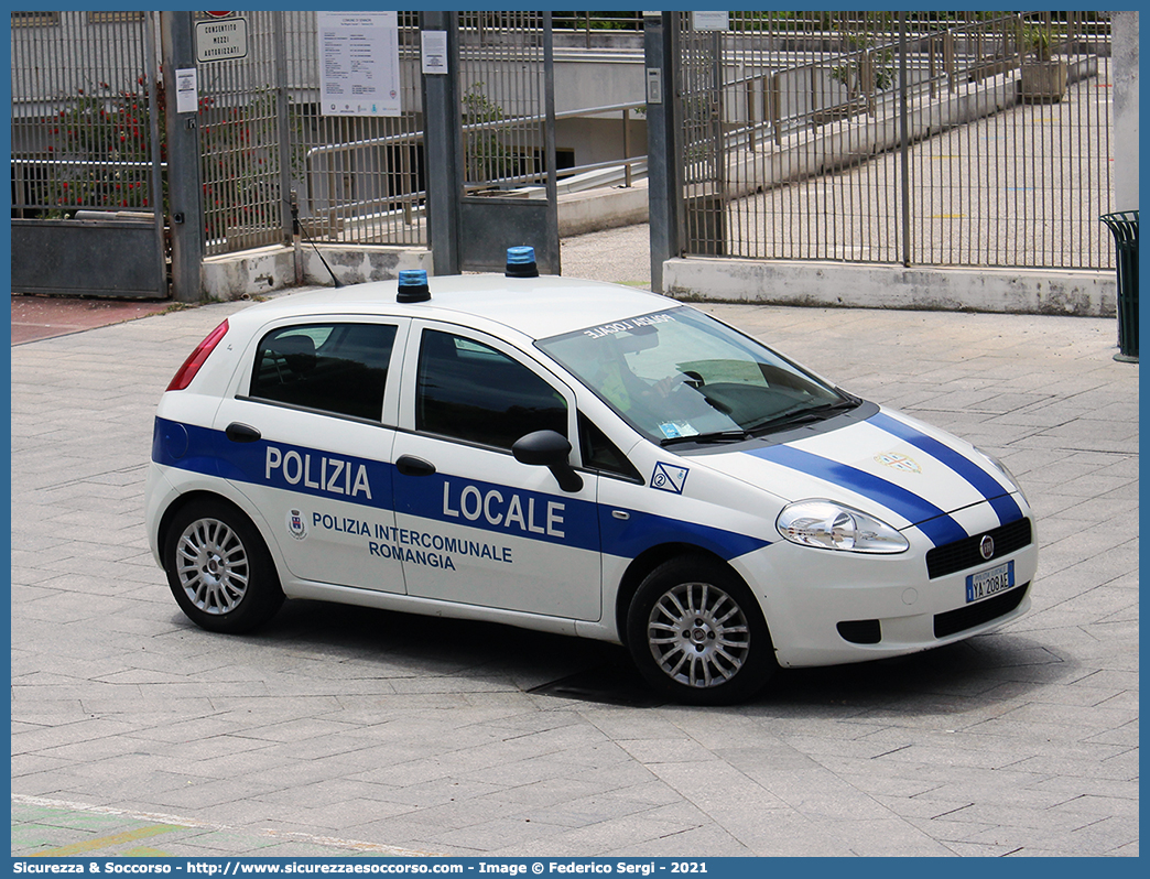 Polizia Locale YA208AE
Polizia Locale
Polizia Intercomunale Romangia
Fiat Grande Punto
Parole chiave: PM;P.M.;PL;P.L.;Polizia;Municipale;Locale;Sennori;Sorso;Intercomunale;Romangia;Fiat;Grande;Punto