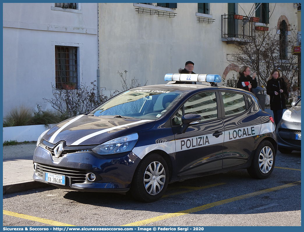 Polizia Locale YA284AC
Polizia Locale
Comune di Venezia
Renault Clio VI serie
Parole chiave: PL;P.L.;PM;P.M.;Polizia;Locale;Municipale;Venezia;Renault;Clio