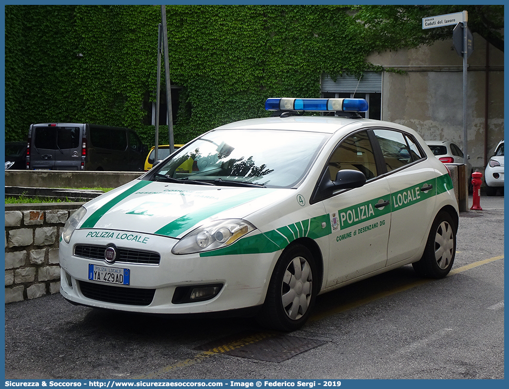 Polizia Locale YA429AD
Polizia Locale
Comune di Desenzano del Garda
Fiat Nuova Bravo
Parole chiave: PL;P.L.;PM;P.M.;Polizia;Locale;Municipale;Desenzano;del;Garda;Fiat;Nuova;Bravo