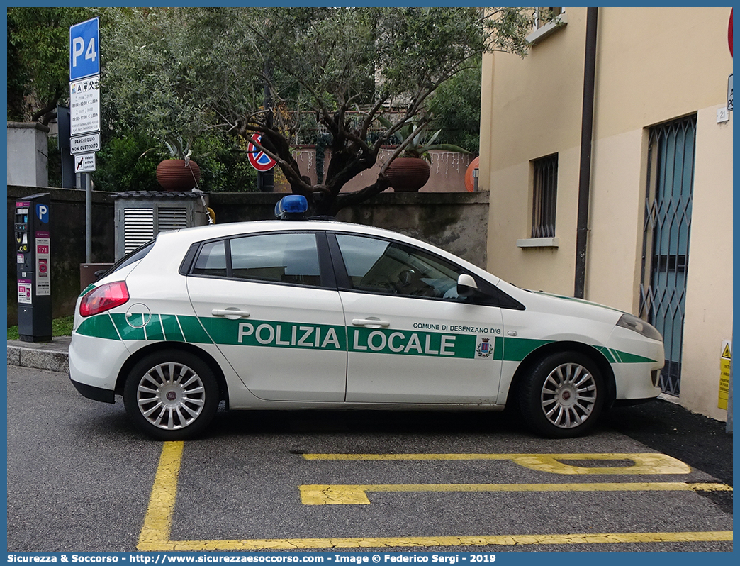 Polizia Locale YA429AD
Polizia Locale
Comune di Desenzano del Garda
Fiat Nuova Bravo
Parole chiave: PL;P.L.;PM;P.M.;Polizia;Locale;Municipale;Desenzano;del;Garda;Fiat;Nuova;Bravo