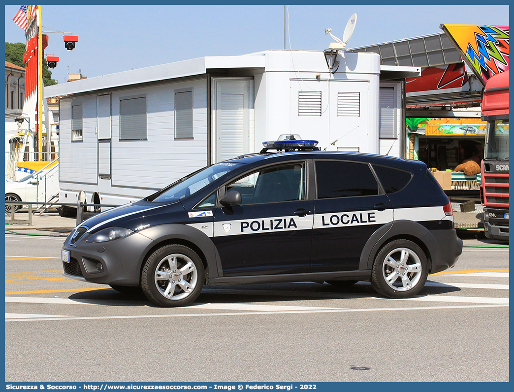 Polizia Locale YA502AF
Polizia Locale
Comune di Padova
Seat Altea Freetrack
Allestitore Bertazzoni S.r.l.
Parole chiave: PL;P.L.;PM;P.M.;Polizia;Locale;Municipale;Padova;Seat;Altea;Freetrack;Bertazzoni