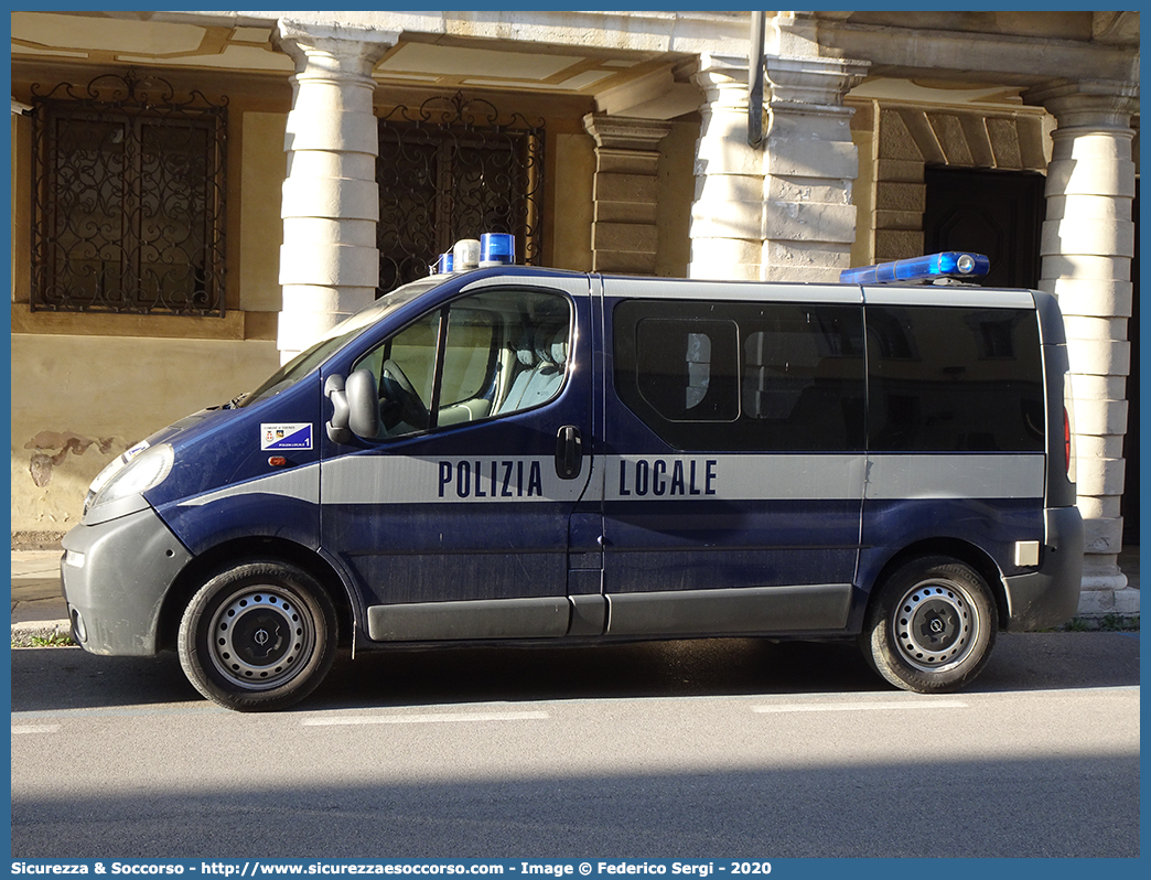 Polizia Locale YA639AL
Polizia Locale
Comune di Oderzo
Opel Vivaro I serie
Allestitore Focaccia Group S.r.l.
Parole chiave: PL;P.L.;PM;P.M.;Polizia;Locale;Municipale;Oderzo;Opel;Vivaro;Focaccia