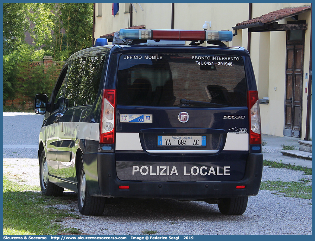 Polizia Locale YA684AY
Polizia Locale
Corpo di Polizia Locale Portogruarese
Fiat Scudo IV serie
Allestitore Carrozzeria Battiston
Parole chiave: PL;P.L.;PM;P.M.;Polizia;Locale;Municipale;Corpo;Portogruarese;Portogruaro;Concordia Sagittaria;Cinto;Caomaggiore;Gruaro;Teglio Veneto;Fiat;Scudo;Carrozzeria;Battiston