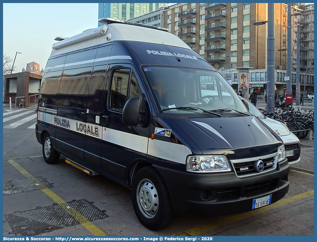 Polizia Locale YA691AF
Polizia Locale
Comune di Padova
Fiat Ducato II serie restyling
Parole chiave: PL;P.L.;PM;P.M.;Polizia;Locale;Municipale;Padova;Fiat;Ducato