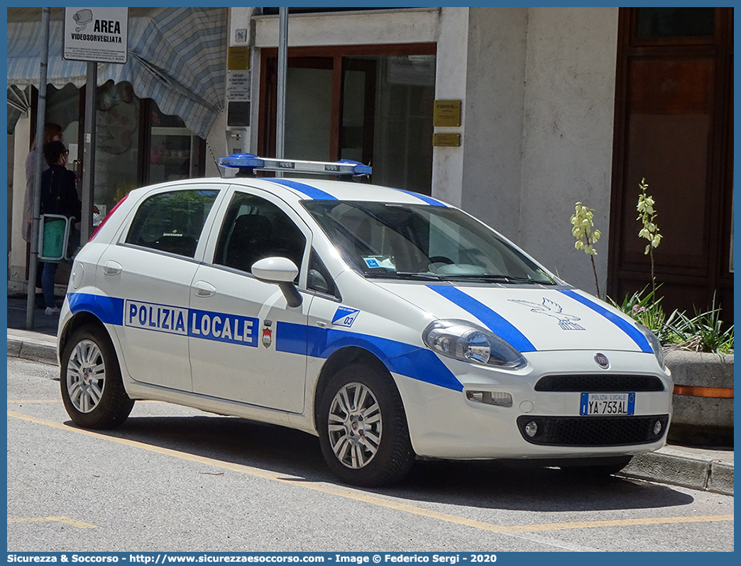 Polizia Locale YA753AL
Polizia Locale
Comune di Ronchi dei Legionari
Fiat Punto IV serie
Parole chiave: PL;P.L.;PM;P.M.;Polizia;Locale;Municipale;Ronchi;dei;Legionari;Fiat;Punto