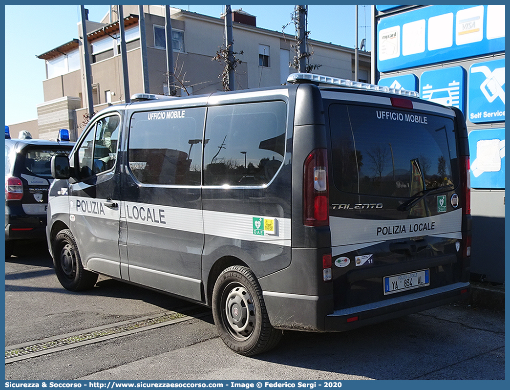 Polizia Locale YA834AL
Polizia Locale
Comune di Conegliano
Fiat Talento II serie
Allestimento Futura Veicoli Speciali
Parole chiave: PL;P.L.;PM;P.M.;Polizia;Locale;Municipale;Conegliano;Fiat;Talento;Futura;Veicoli;Speciali