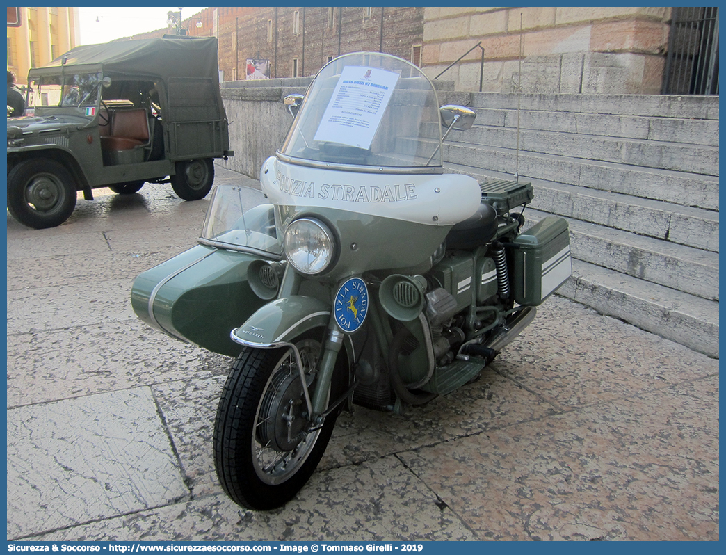 Polizia 41143
Polizia di Stato
Polizia Stradale
Moto Guzzi V7 Sidecar
Parole chiave: PS;P.S.;Polizia;di;Stato;Stradale;Moto;Guzzi;V7;Sidecar