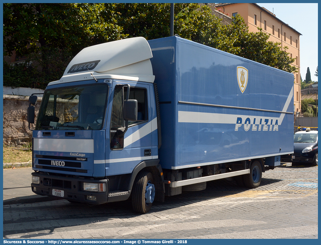 Polizia F0816
Polizia di Stato
Banda Musicale
Iveco EuroCargo 100E18 I serie
Parole chiave: PS;P.S.;Polizia;di;Stato;Pubblica;Sicurezza;Banda;Musicale;Iveco;EuroCargo;100E18