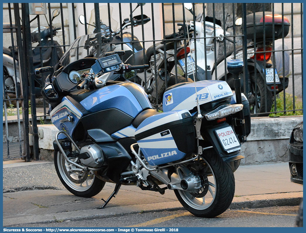 Polizia G2414
Polizia di Stato
Polizia Stradale
Bmw R1200RT III serie
Allestitore Carrozzeria Marazzi S.r.l.
Parole chiave: PS;P.S.;Polizia;di;Stato;Stradale;BMW;R1200;RT;R;1200;RT;R;RT;Marazzi