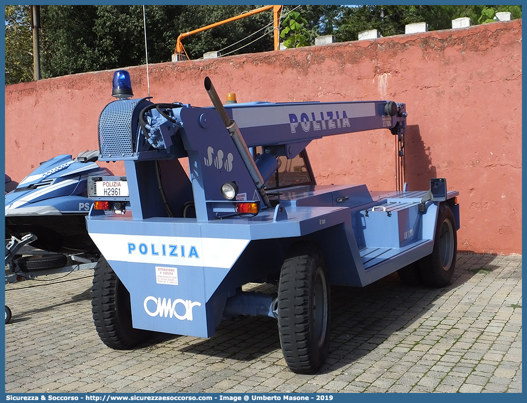 Polizia H2161
Polizia di Stato
Polizia del Mare
Omar Crane OR 12000
Parole chiave: PS;P.S.;Polizia;di;Stato;del;Mare;Omar;Crane;OR;12000