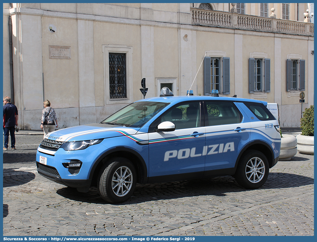 Polizia M1306
Polizia di Stato
Land Rover Discovery Sport
Allestitore Carrozzeria Marazzi S.r.l.
Parole chiave: PS;P.S.;Polizia;di;Stato;Polizia;Stato;Land;Rover;Discovery;Sport