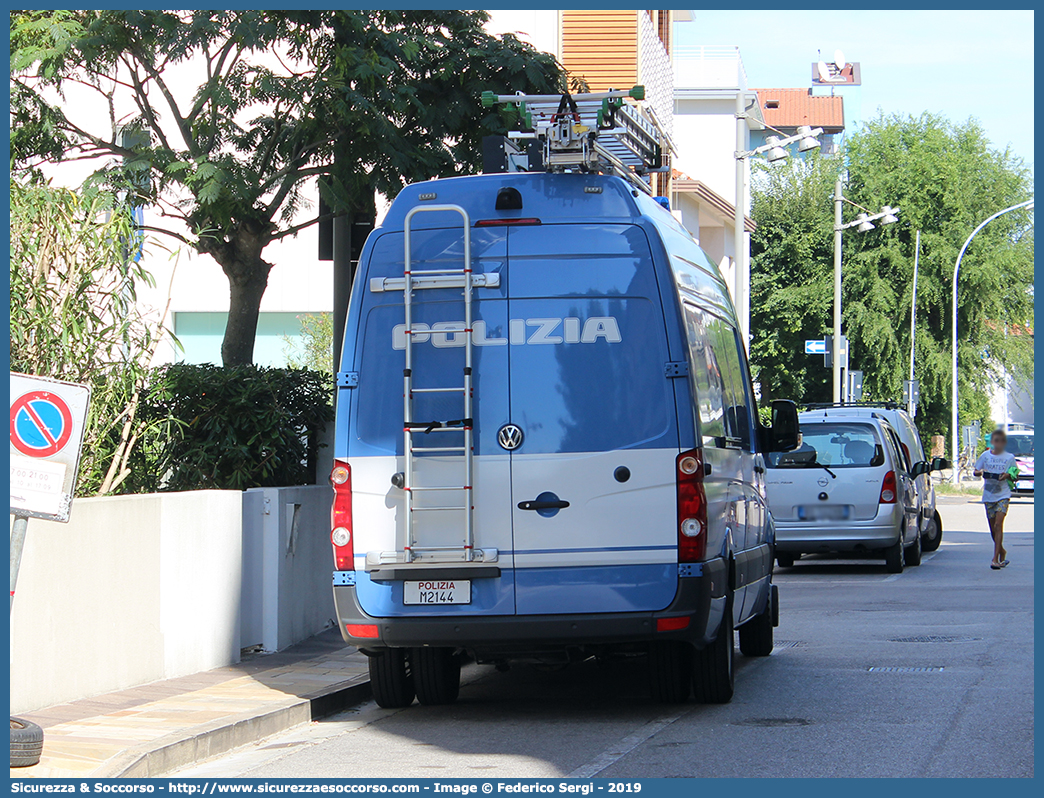 Polizia M2144
Polizia di Stato
Artificieri Antisabotaggio
Volkswagen Crafter
Allestitore Focaccia Group S.r.l.
Parole chiave: PS;P.S.;Polizia;di;Stato;Artificieri;Antisabotaggio;Volkswagen;Crafter;Focaccia