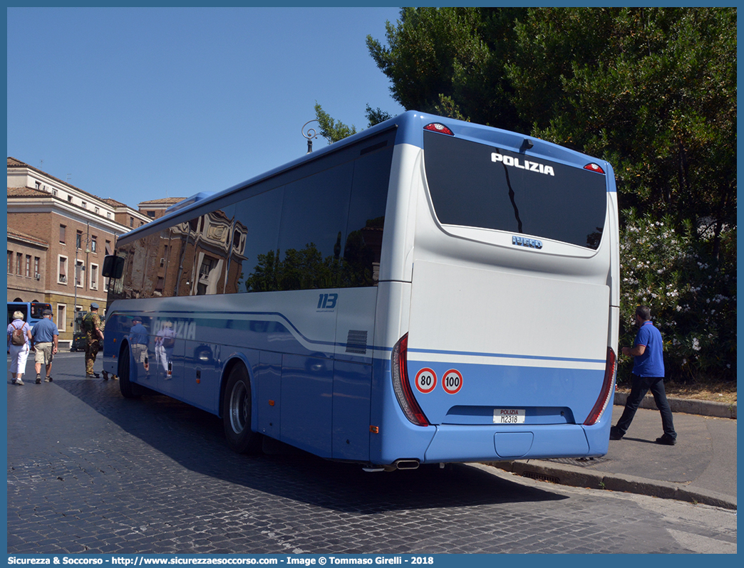 Polizia M2318
Polizia di Stato
Iveco Crossway II serie
Parole chiave: PS;P.S.;Polizia;di;Stato;Iveco;Crossway