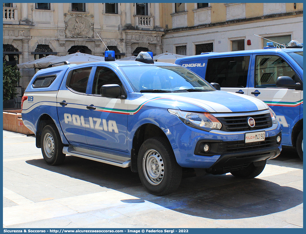 Polizia M4192
Polizia di Stato
Artificieri Antisabotaggio
Fiat Fullback
Allestitore Nuova Carrozzeria Torinese S.r.l.
Parole chiave: PS;P.S.;Polizia;di;Stato;Artificieri;Antisabotaggio;Fiat;Fullback;Nct;Nuova;Carrozzeria;Torinese