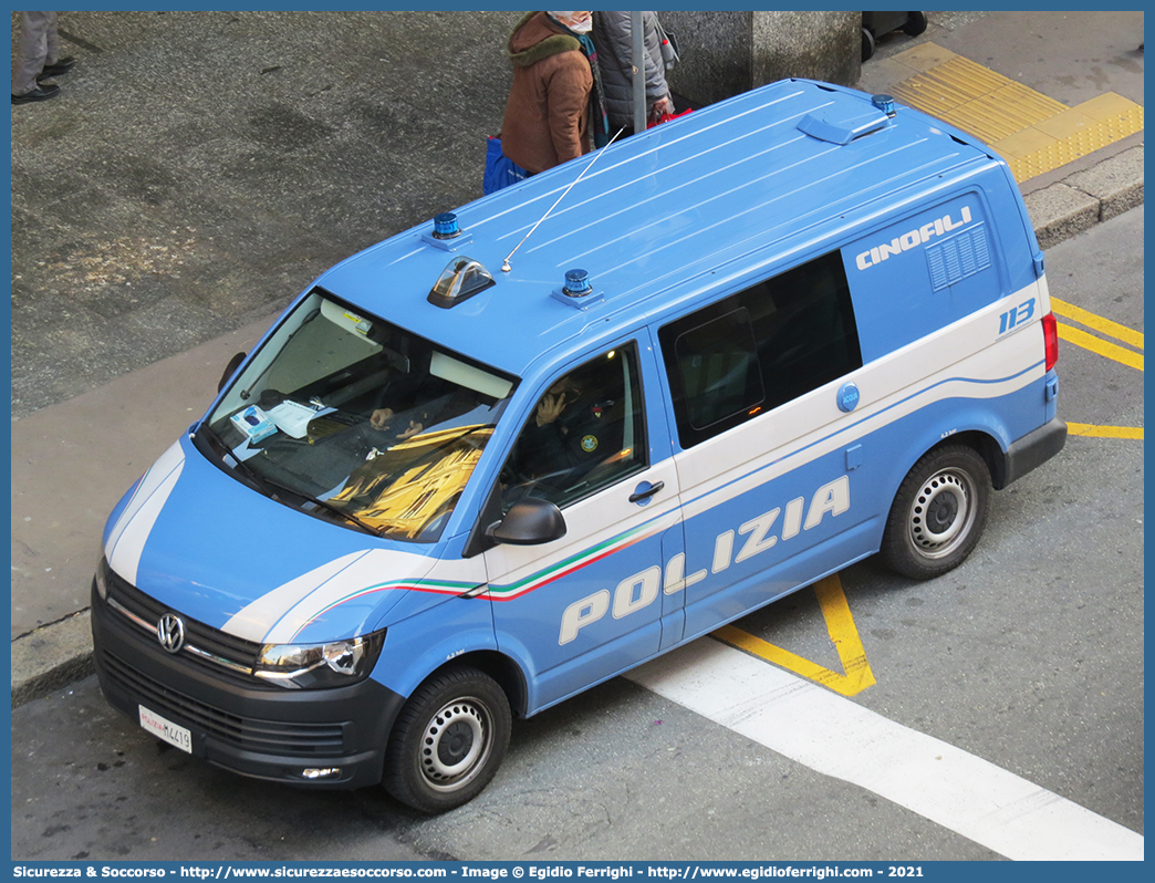 Polizia M4419
Polizia di Stato
Servizio Cinofili
Volkswagen Transporter T6
Allestitore BAI S.r.l.
Parole chiave: PS;P.S.;Polizia;di;Stato;Pubblica;Sicurezza;Servizio;Cinofili;Volkswagen;Transporter;T6;Bai