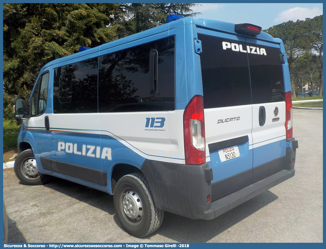 Polizia N5130
Polizia di Stato
Fiat Ducato III serie restyling
Parole chiave: PS;P.S.;Polizia;di;Stato;Fiat;Ducato;X290