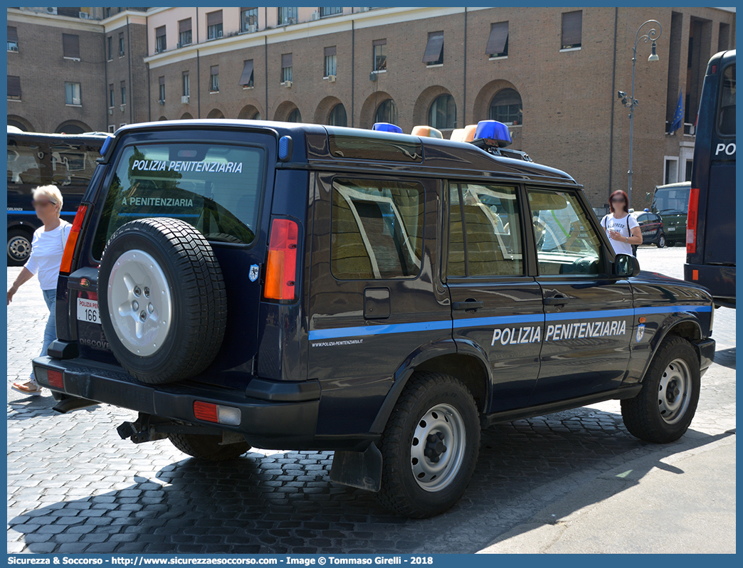 Polizia Penitenziaria 166AE
Polizia Penitenziaria
Nucleo Traduzioni e Piantonamenti
Land Rover Discovery II serie restyling
Parole chiave: P.P.;Pol.Pen.PolPen;AdiC;A.diC.;Agenti;di;Custodia;Polizia;Penitenziaria;Nucleo;Traduzioni;e;Piantonamenti;Land;Rover;Discovery