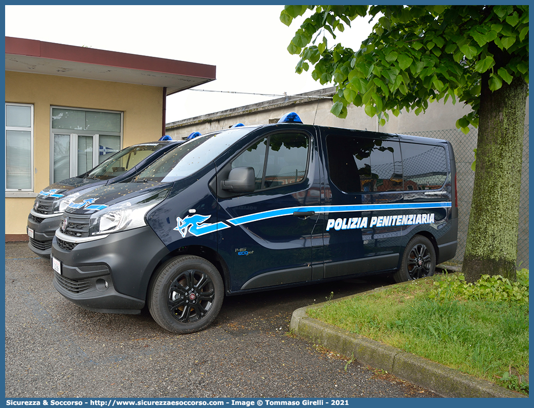 Polizia Penitenziaria 242AH
Polizia Penitenziaria
Fiat Talento II serie
Allestitore Focaccia Group S.r.l.
Parole chiave: PolPen;Pol.Pen.;AdiC;A.diC.;Agenti;di;Custodia;Polizia;Penitenziaria;Fiat;Talento