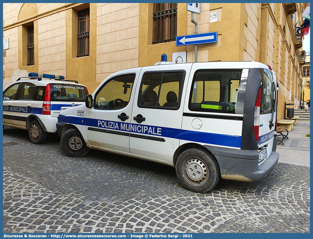 -
Polizia Municipale
Comune di Sanluri
Fiat Doblò I serie
Parole chiave: PL;P.L.;PM;P.M.;Polizia;Locale;Municipale;Sanluri;Fiat;Doblò