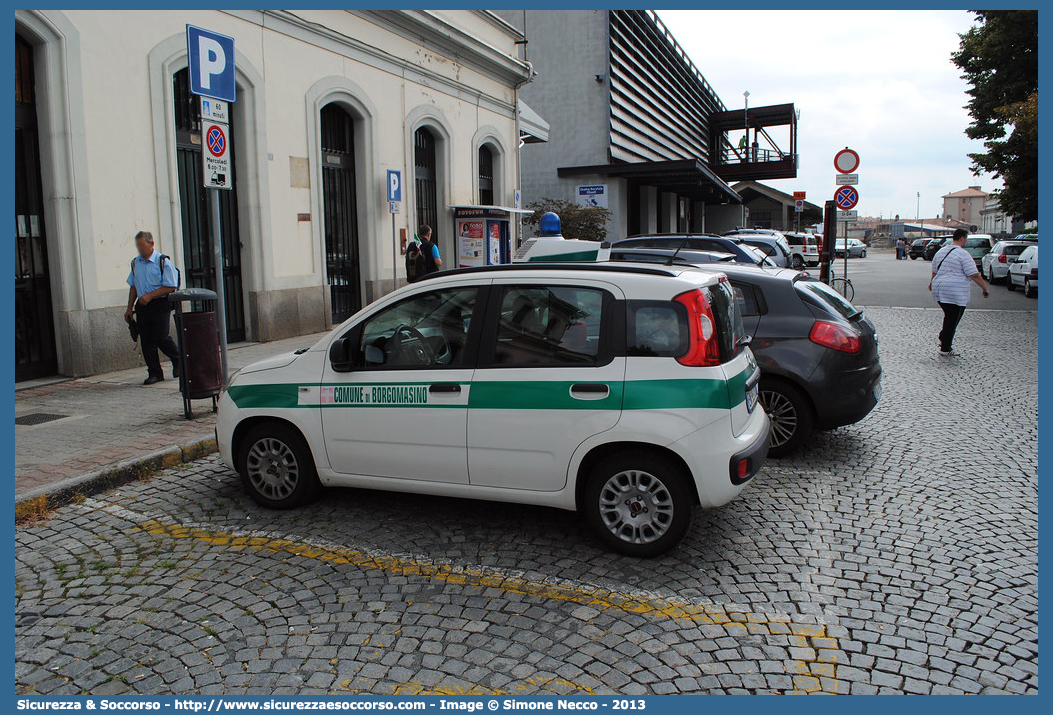 -
Polizia Municipale
Comune di Borgomasino
Fiat Nuova Panda II serie
Parole chiave: PL;P.L.;PM;P.M.;Polizia;Locale;Municipale;Borgomasino;Fiat;Nuova;Panda