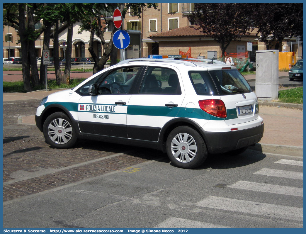 Polizia Locale YA206AM
Polizia Locale
Comune di Orbassano
Fiat Sedici II serie
Parole chiave: PM;P.M.;PL;P.L.;Polizia;Municipale;Locale;Orbassano;Fiat;Sedici