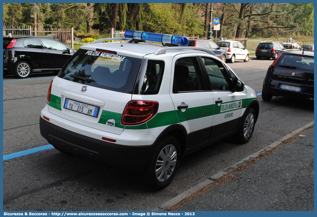 Polizia Locale YA213AM
Polizia Municipale
Comune di Alpignano
Fiat Sedici II serie
Parole chiave: PL;P.L.;PM;P.M.;Polizia;Locale;Municipale;Alpignano;Fiat;Sedici