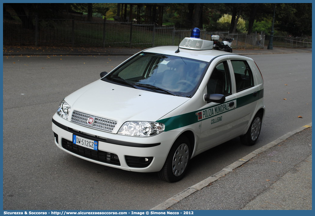 -
Polizia Municipale
Comune di Collegno
Fiat Punto Classic
Parole chiave: PL;P.L.;PM;P.M.;Polizia;Locale;Municipale;Collegno;Fiat;Punto;Classic