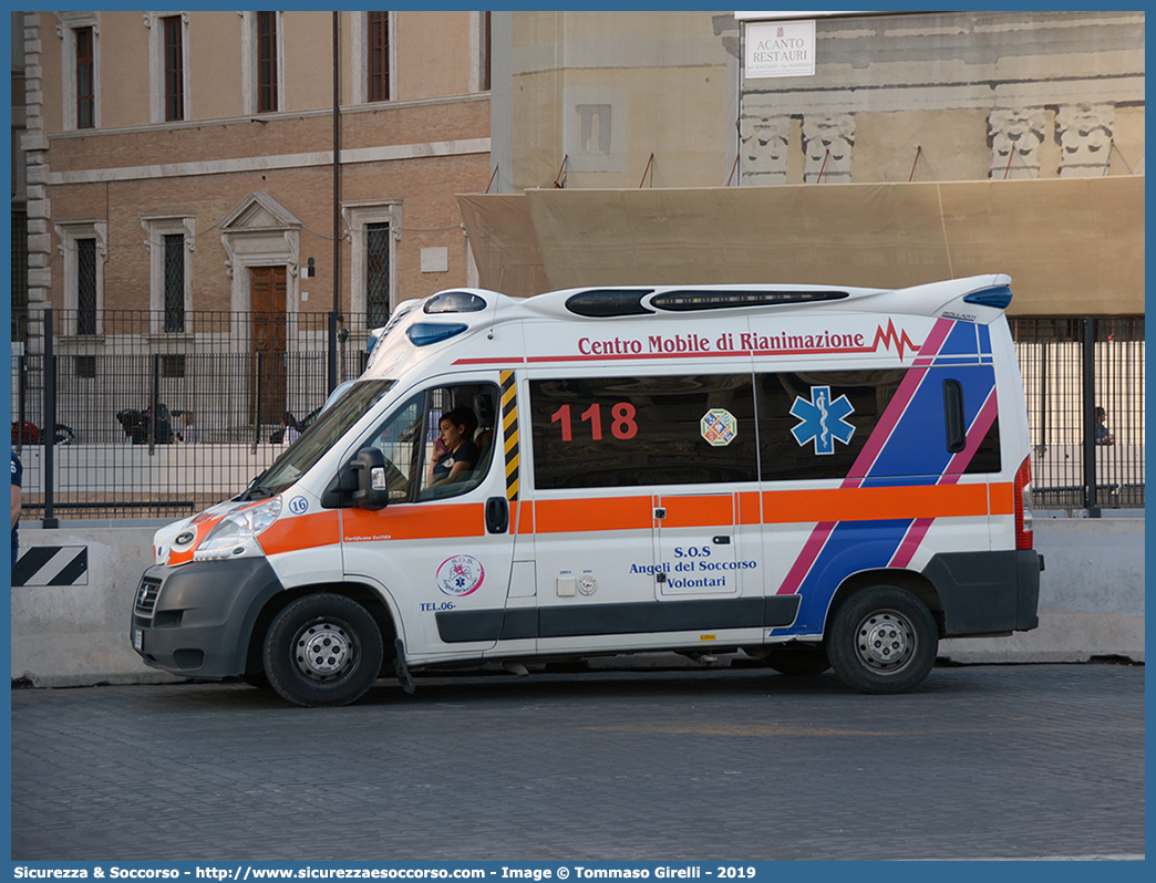 16
SOS Angeli del Soccorso O.n.l.u.s.
Fiat Ducato III serie
Allestitore Bollanti S.r.l.
Parole chiave: SOS;S.O.S.;Angeli;Soccorso;Fiat;Ducato;Ambulanza;Autoambulanza;Bollanti