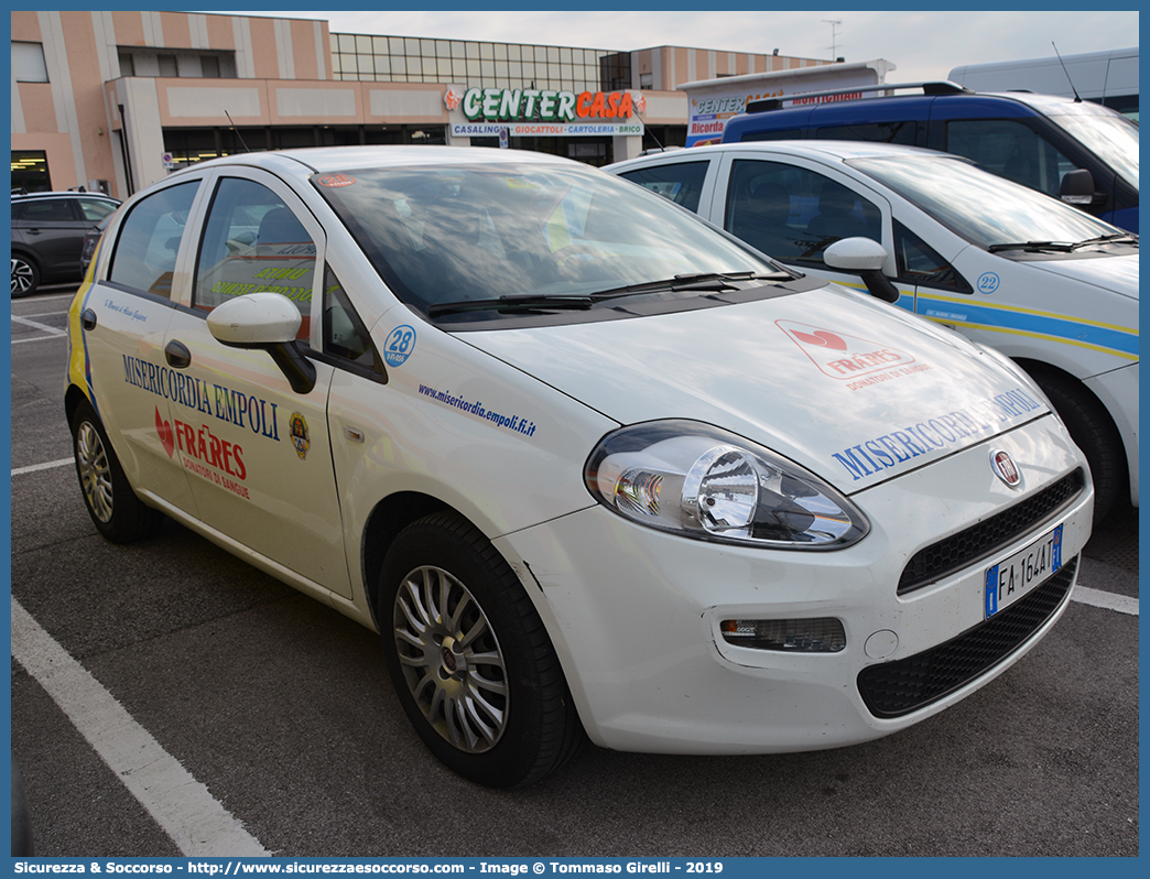 28
Misericordia di Empoli
Fiat Punto IV serie
Parole chiave: Misericordie;Misericordia;Fiat;Punto;Empoli