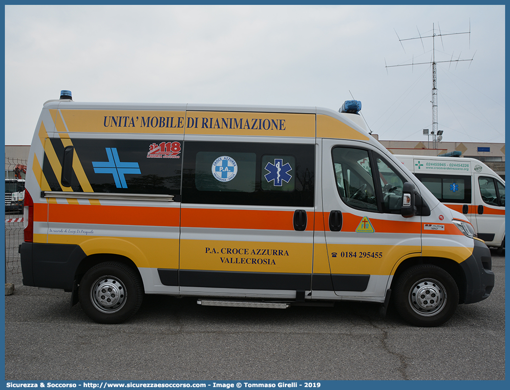 1-835
Croce Azzurra 
Misericordia di Vallecrosia ODV
Fiat Ducato III restyling serie
Parole chiave: Misericordie;Misericordia;Croce;Vallecrosia;Ambulanza;Autoambulanza;Fiat;Ducato