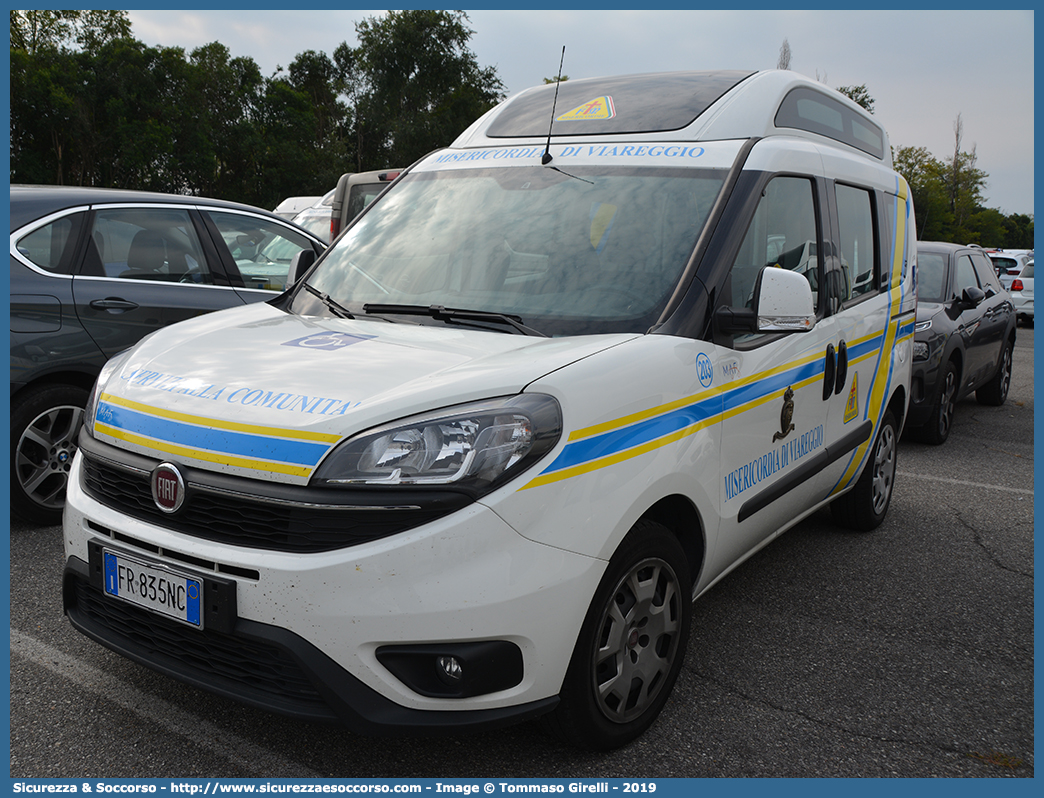 203
Misericordia di Viareggio
Fiat Doblò II serie restyling
Allestitore MAF S.n.c.
Parole chiave: Misericordie;Misericordia;Viareggio;Fiat;Doblò;MAF;M.A.F.;Mariani Alfredo