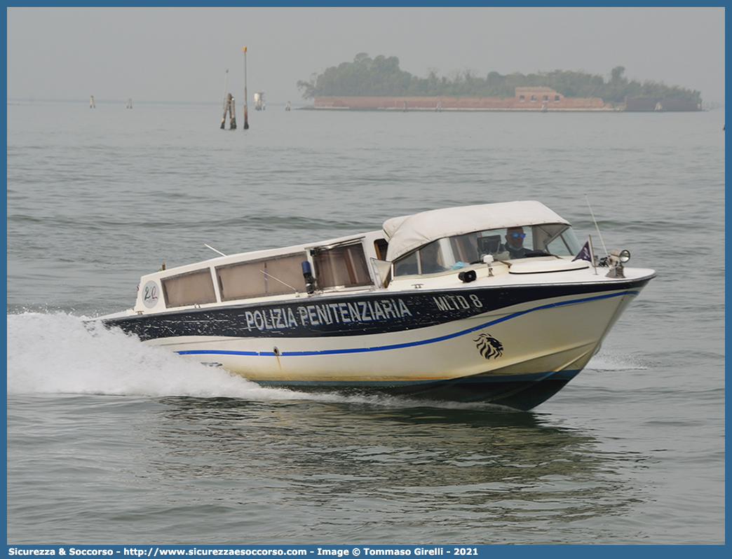 MLTD 8
Polizia Penitenziaria
Servizio Navale
Motobarca Lagunare
per Trasporto Detenuti
Parole chiave: PolPen;Pol.Pen.;AdiC;A.diC.;Agenti;di;Custodia;Polizia;Penitenziaria;Motobarca;Imbarcazione;Trasporto;Detenuti