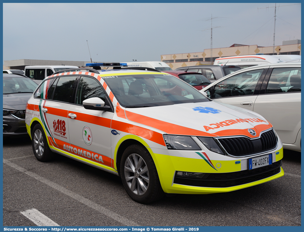 Tango 1
Volontari del Soccorso Sestri Levante
Škoda Octavia Wagon V serie
Allestitore Orion S.r.l.
Parole chiave: Volontari;Soccorso;Sestri;Levante;Skoda;Octavia;Orion