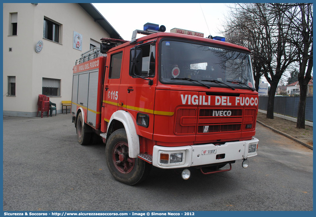 VF 11317
Corpo Nazionale Vigili del Fuoco
Iveco/OM 160
Allestitore Baribbi S.p.A.
Parole chiave: VVF;V.V.F.;Corpo;Nazionale;Vigili;del;Fuoco;AutoPompaSerbatoio;APS;A.P.S.;Iveco;OM;160;Baribbi