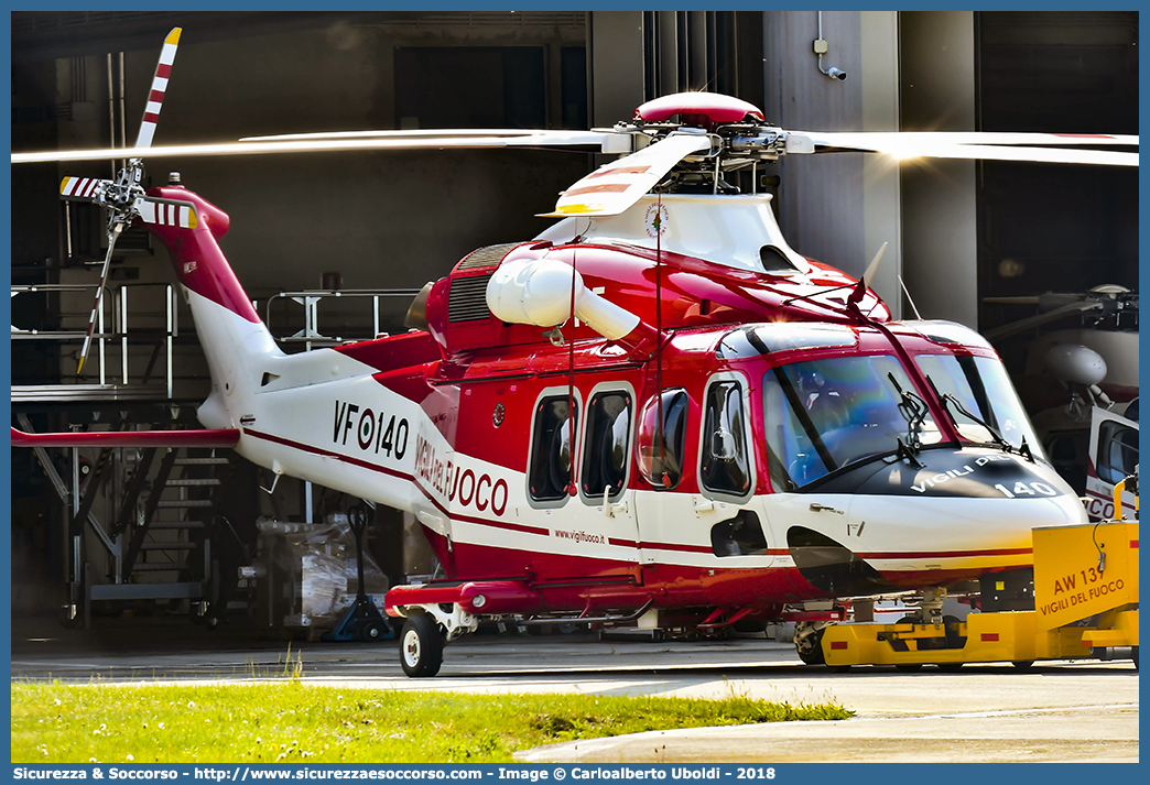 VF 140
Corpo Nazionale Vigili del Fuoco
Nucleo Elicotteri
Agusta Westland AW 139
Parole chiave: VVF;V.V.F.;Corpo;Nazionale;Vigili;del;Fuoco;AgustaWestland;Agusta;Westland;AW139;Elicottero;Elicotteri