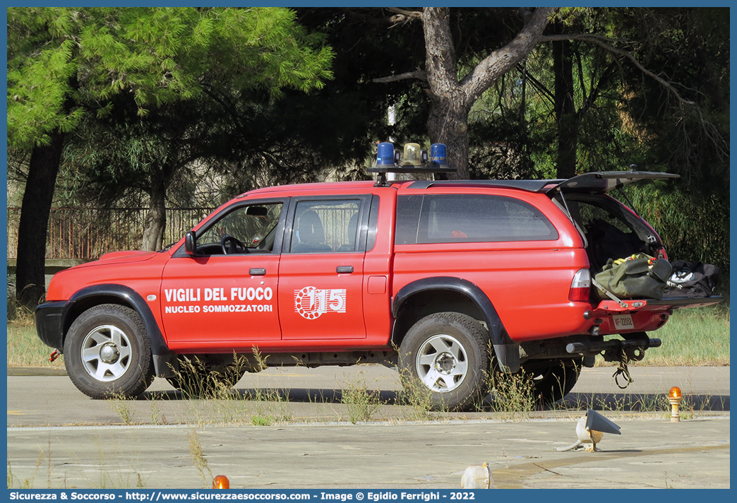 VF 22052
Corpo Nazionale Vigili del Fuoco
Nucleo Soccorso Subacqueo e Acquatico
Mitsubishi L200 III serie restyling
Parole chiave: VVF;V.V.F.;Corpo;Nazionale;Vigili;del;Fuoco;Mitsubishi;L200;L 200;NSSA;N.S.S.A.;Soccorso;Subacqueo;Acquatico;Sommozzatori;Subacquei