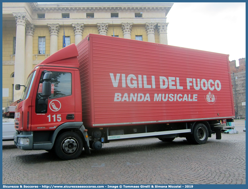 VF 24744
Corpo Nazionale Vigili del Fuoco
Banda Musicale
Iveco EuroCargo 65E14 II serie
Parole chiave: VVF;V.V.F.;Corpo;Nazionale;Vigili;del;Fuoco;Banda;Musicale;Iveco;EuroCargo;65E14