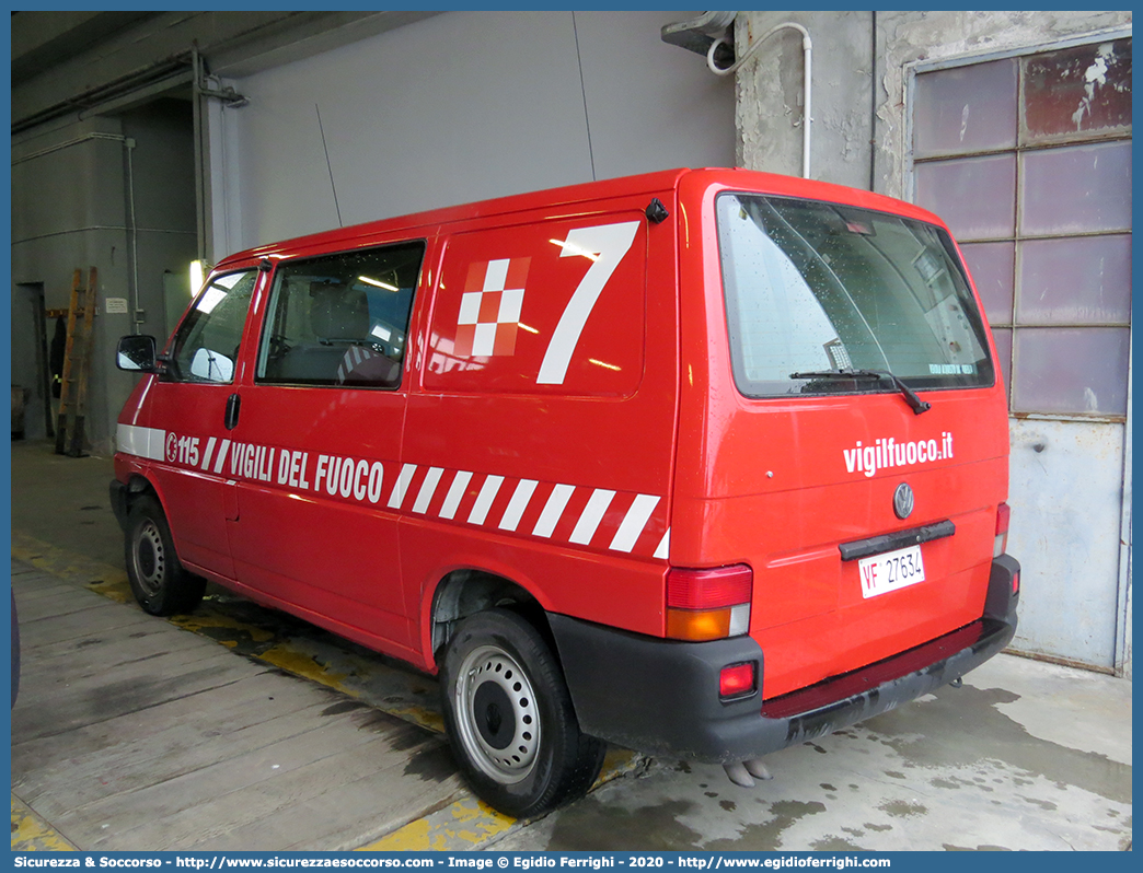 VF 27634
Corpo Nazionale Vigili del Fuoco
Nucleo Aeroportuale
Volkswagen Transporter T4 restyling
Parole chiave: VVF;V.V.F.;Corpo;Nazionale;Vigili;del;Fuoco;Nucleo;Aerportuale;Volkswagen;Transporter;T4