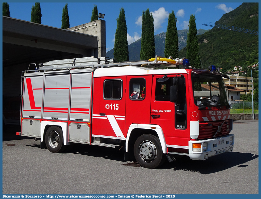 VF 27955
Corpo Nazionale Vigili del Fuoco
Volvo FL6 11
Parole chiave: VVF;V.V.F.;Corpo;Nazionale;Vigili;del;Fuoco;APS;A.P.S.;AutoPompaSerbatoio;Volvo;FL6