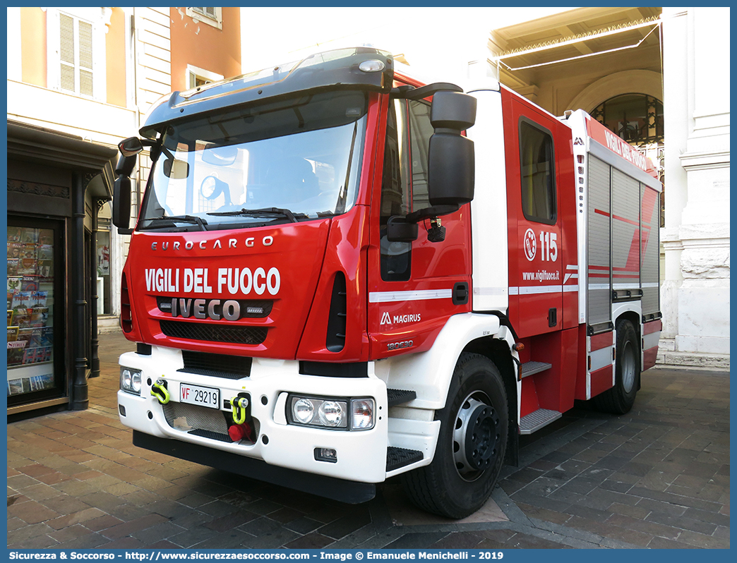 VF 29219
Corpo Nazionale Vigili del Fuoco
Iveco Magirus EuroCargo 
180E30 III serie "MaxiCity"
Parole chiave: VVF;V.V.F.;Corpo;Nazionale;Vigili;del;Fuoco;AutoPompaSerbatoio;APS;AutoPompa;Iveco;Magirus;EuroCargo;180E30;MaxiCity